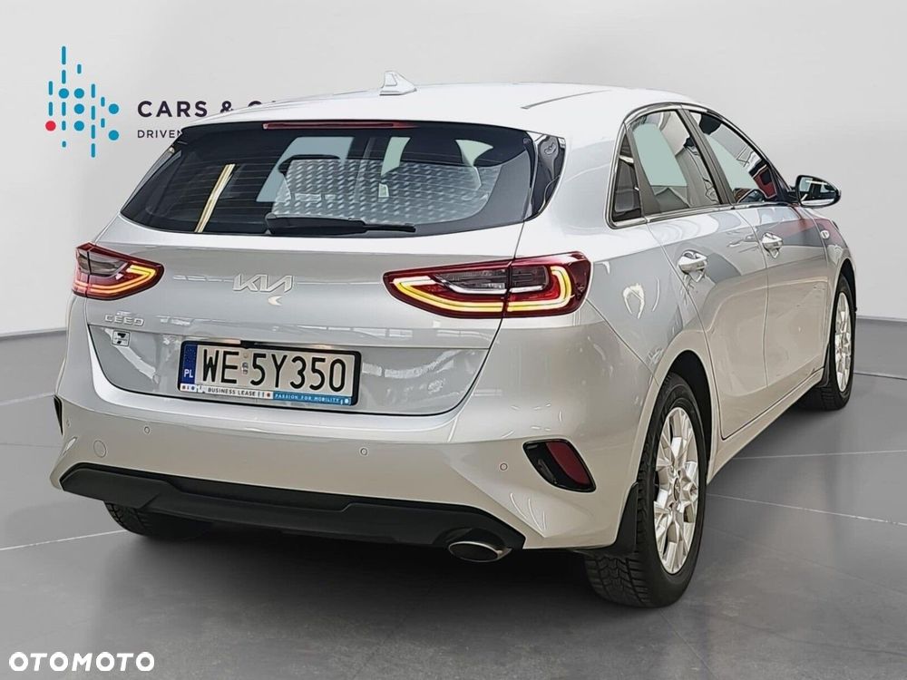 Kia Ceed 1.5 T-GDI M - 31