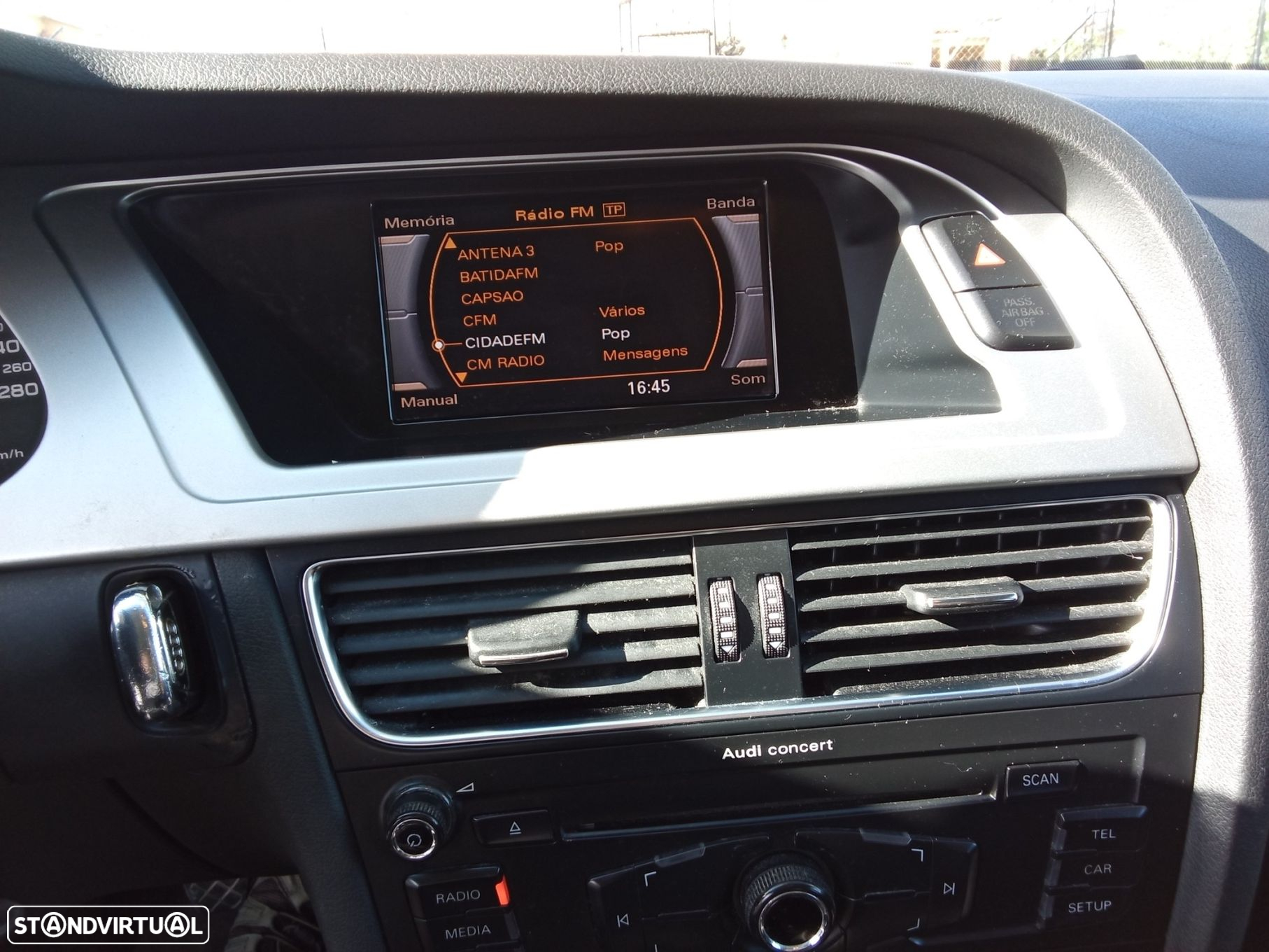 Audi A4 Avant 2.0 TDI Advance - 10