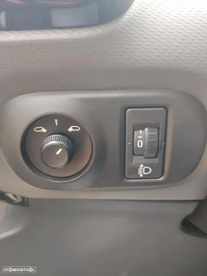 Citroën C4 Cactus 1.5 BlueHDi Feel - 31