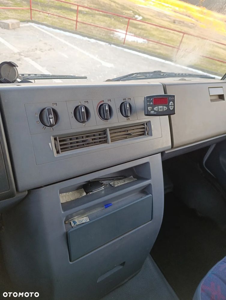 Mercedes-Benz Vario 814 - 13