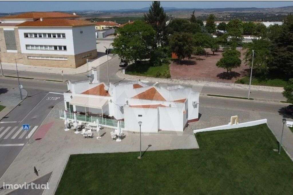 Café/Restaurante Fronteira - Grande imagem: 2/13