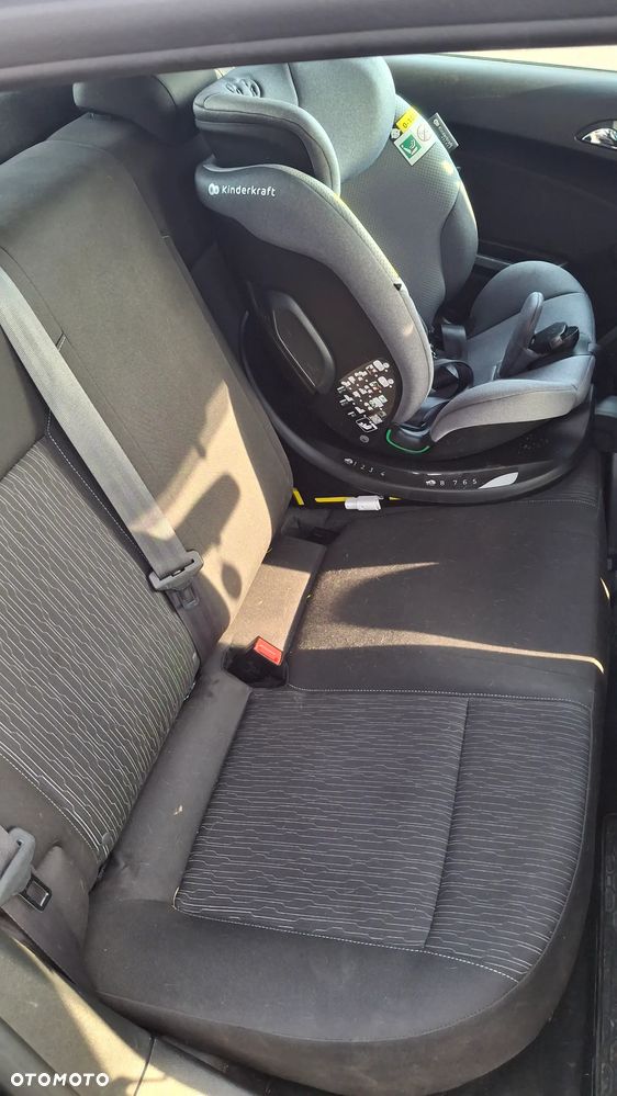 Opel Astra 1.7 CDTI - 10