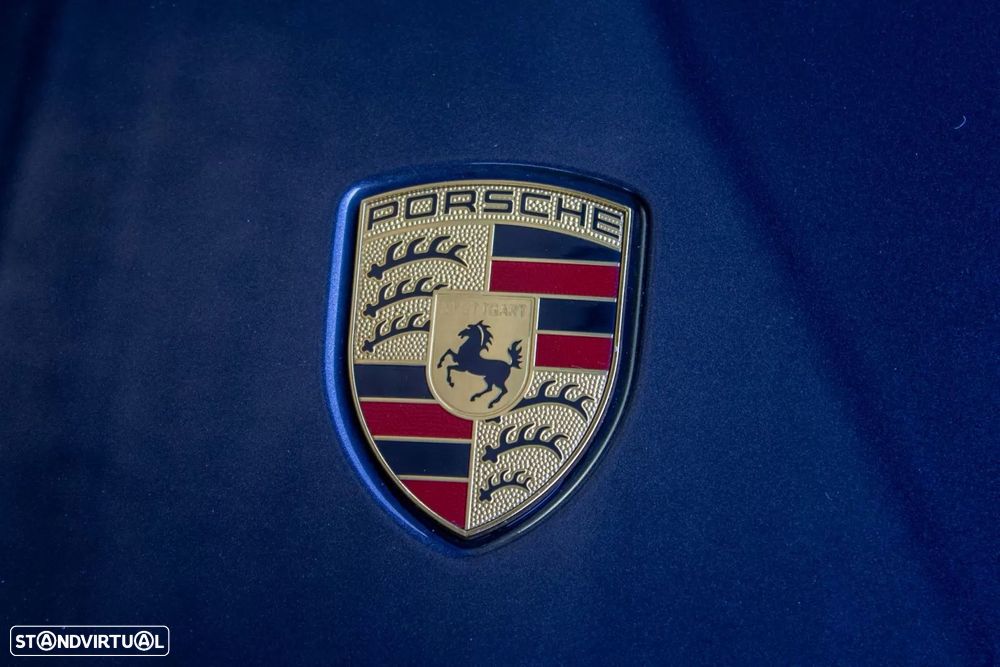 Porsche Taycan 4 Black Edition - 22