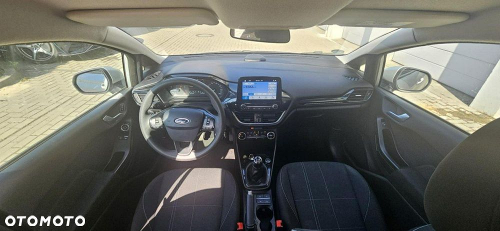Ford Fiesta - 9