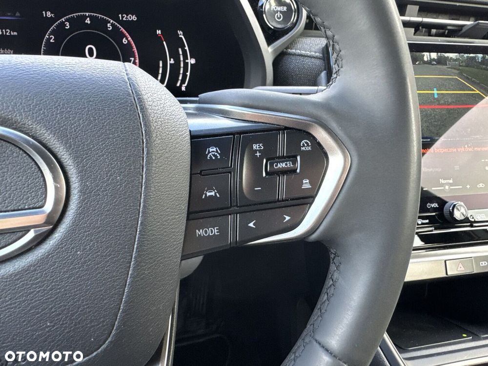 Lexus LBX 1.5 Hybrid - 18