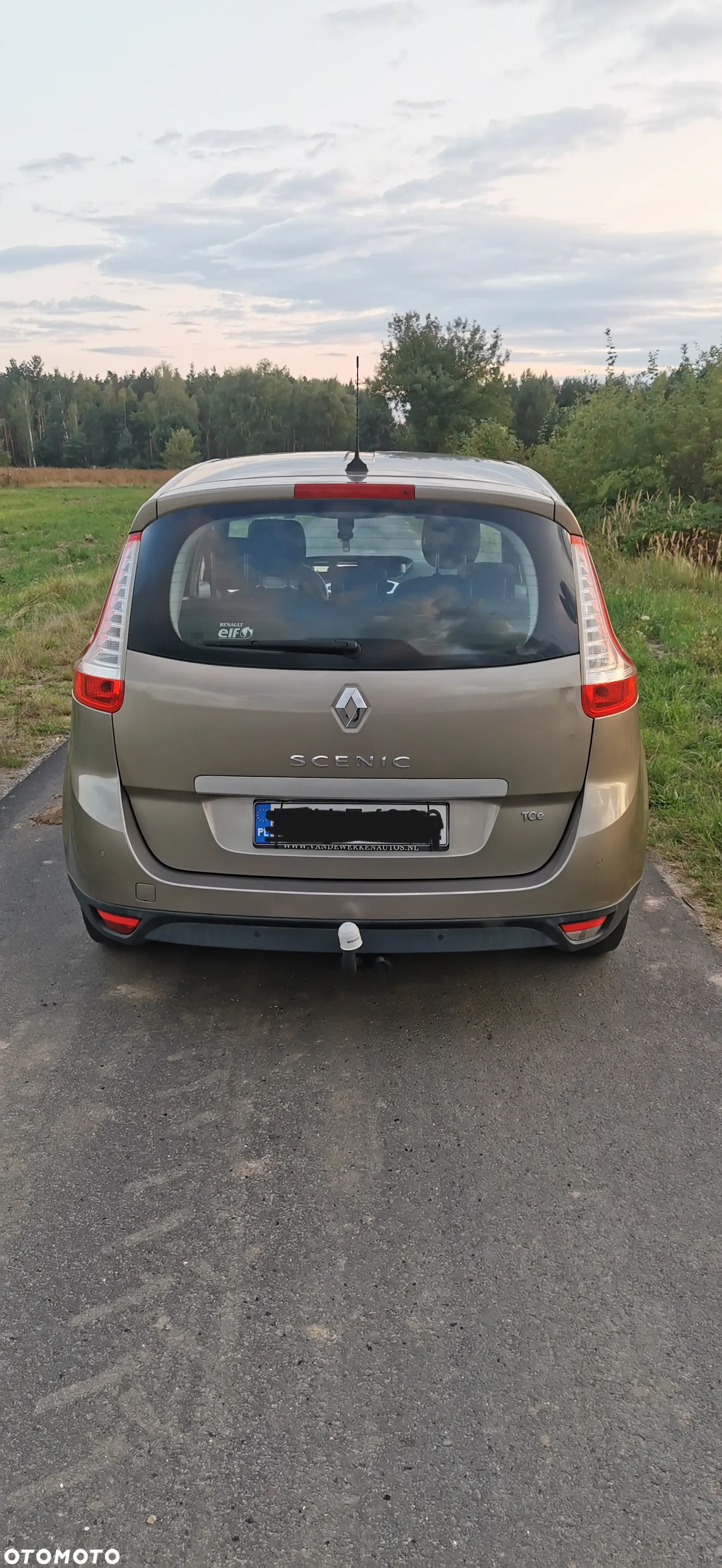 Renault Grand Scenic Gr 1.4 16V TCE TomTom Edition - 14