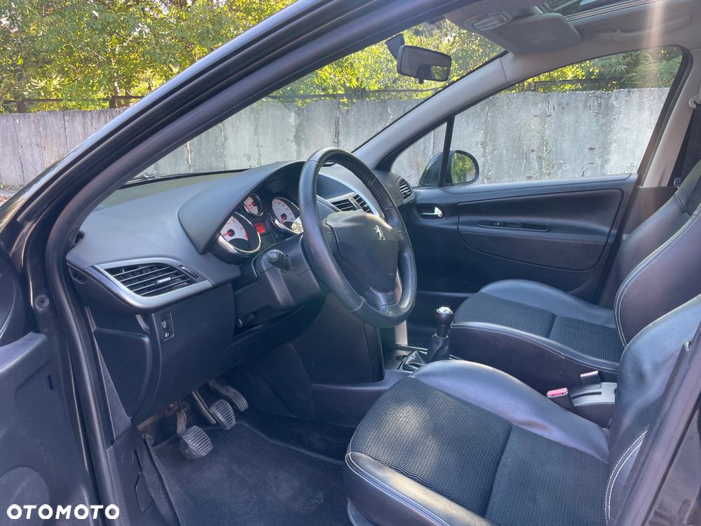 Peugeot 207 120 VTi Premium - 16