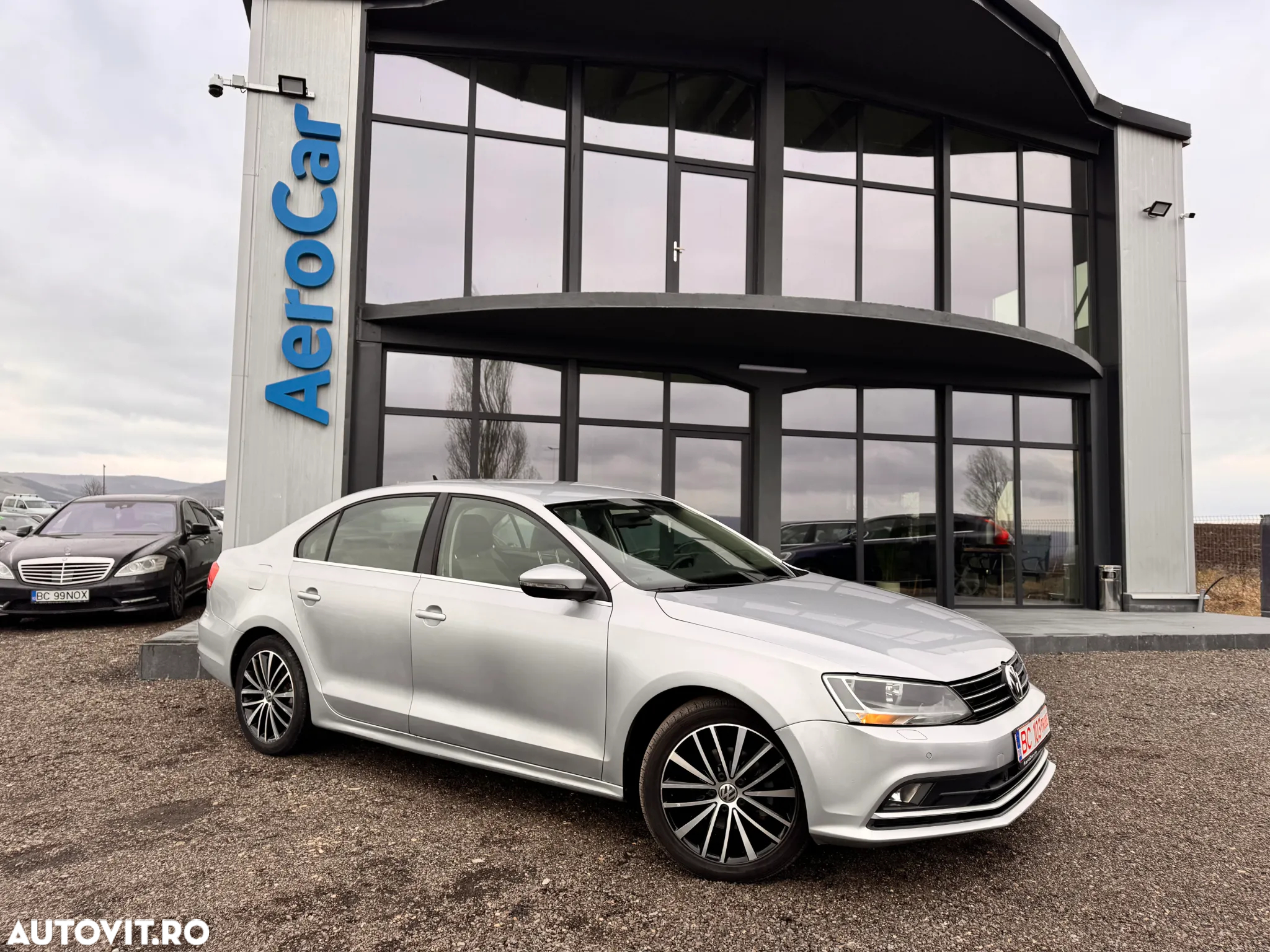 Volkswagen Jetta 2.0 TDI DSG BlueMotion Technologie - 6