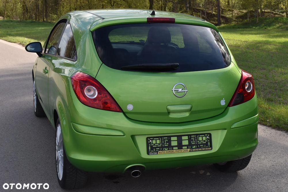 Opel Corsa 1.4 16V Edition - 13