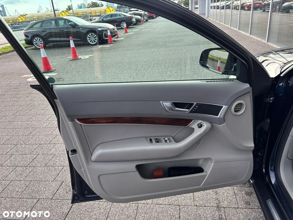 Audi A6 Avant 3.0 TDI Quattro Tiptronic - 9