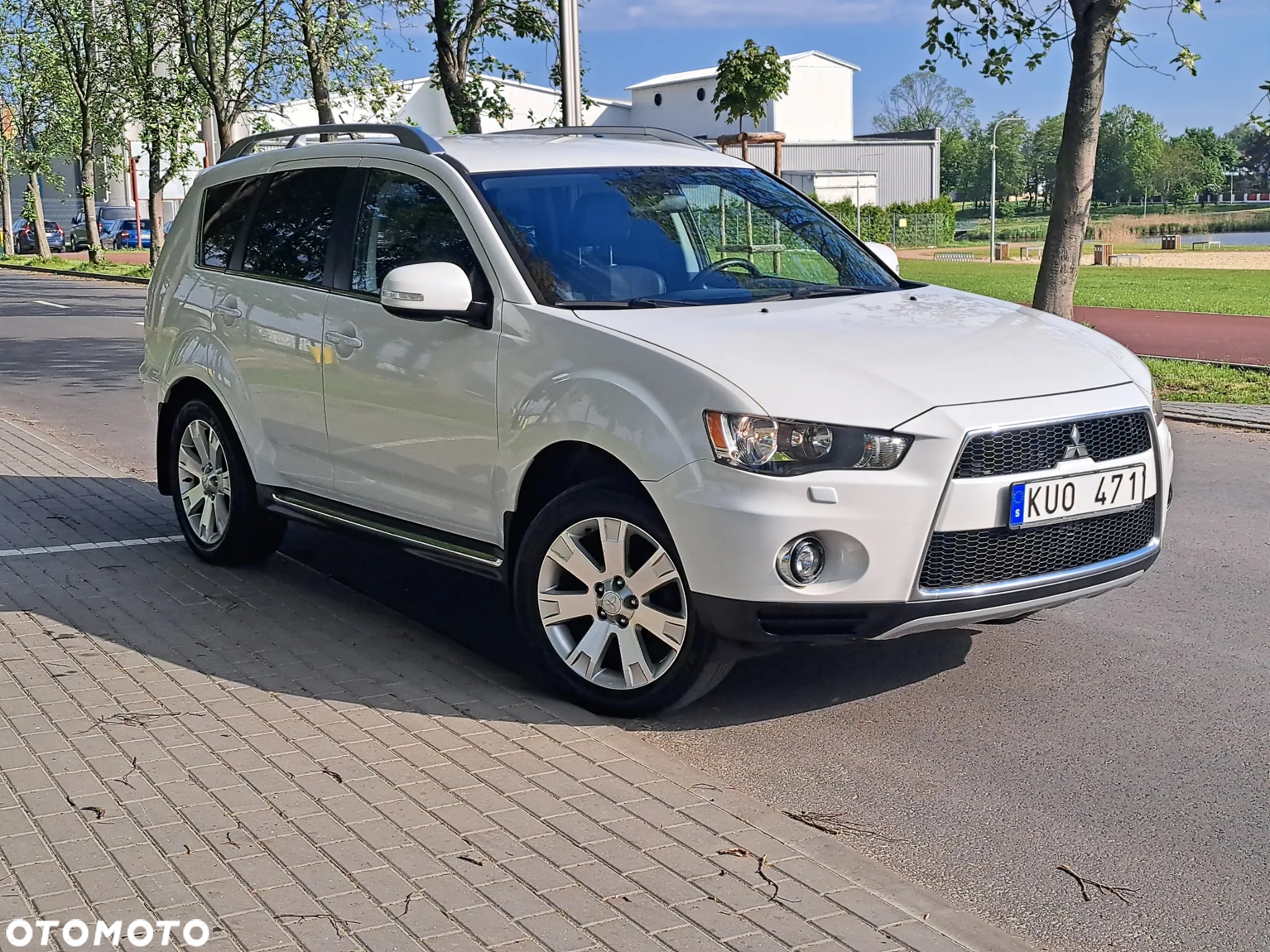Mitsubishi Outlander 2.4 Instyle EU5 CVT - 7