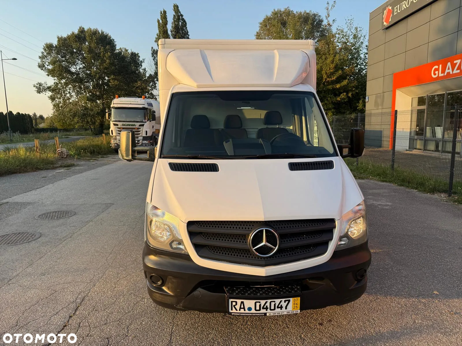Mercedes-Benz Sprinter 319, 3.0 190KM, Automat, Niski przebieg - 13