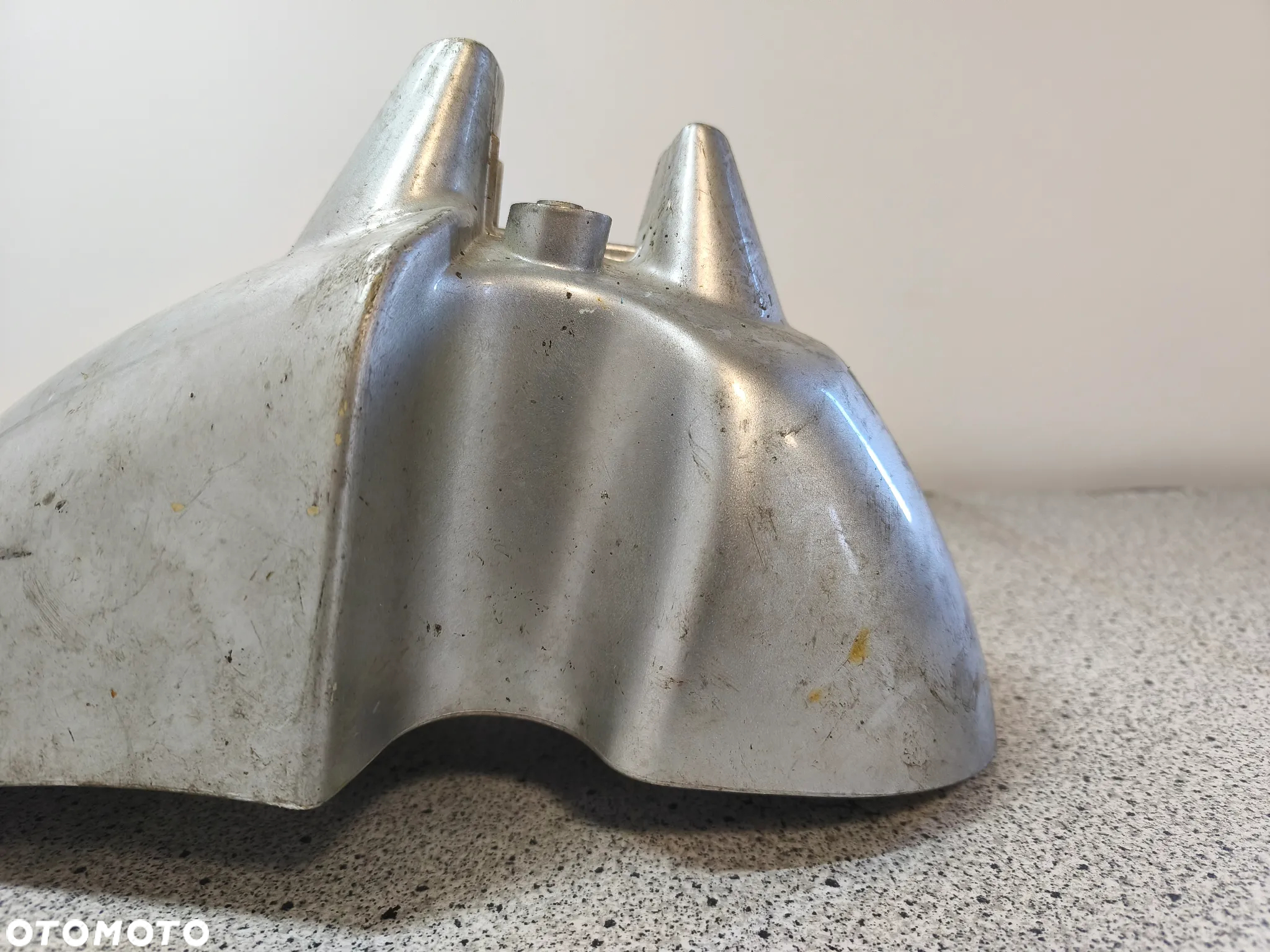Błotnik przód, przedni Peugeot Vivacity 50 - 11