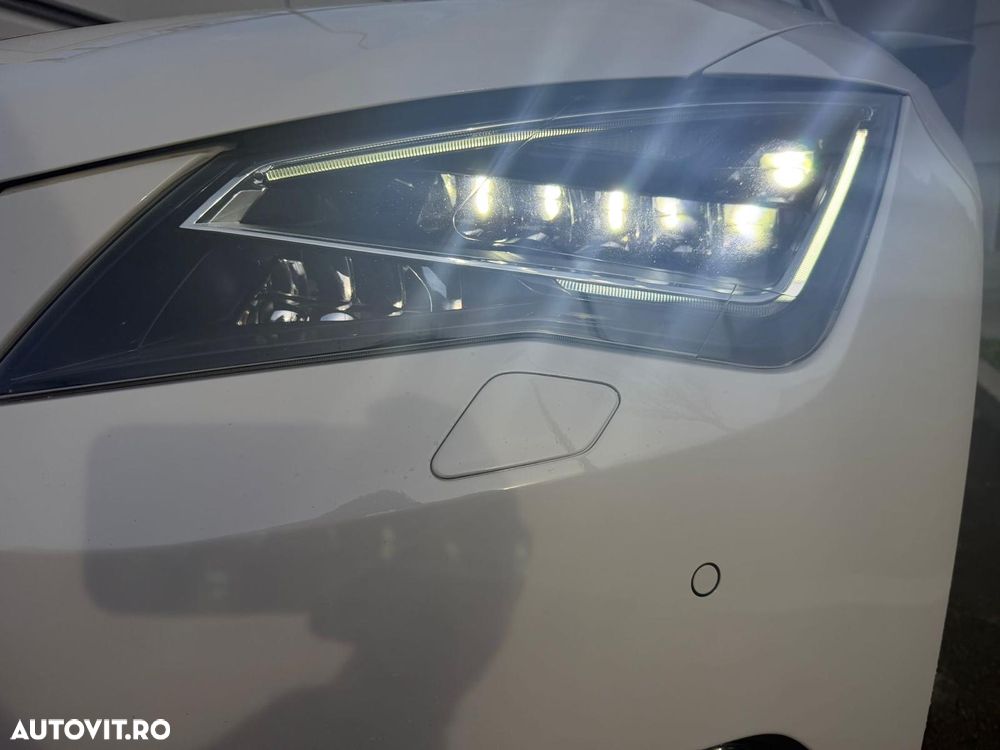 Seat Leon 2.0 TDI DPF Ecomotive Style - 11