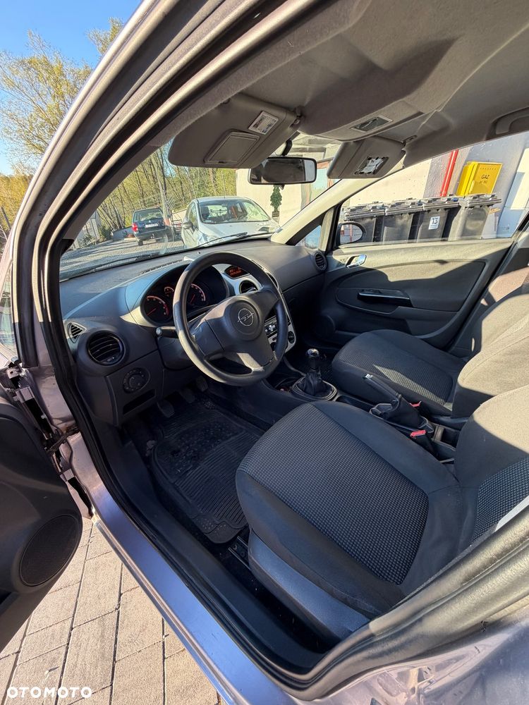 Opel Corsa 1.2 16V Enjoy - 15
