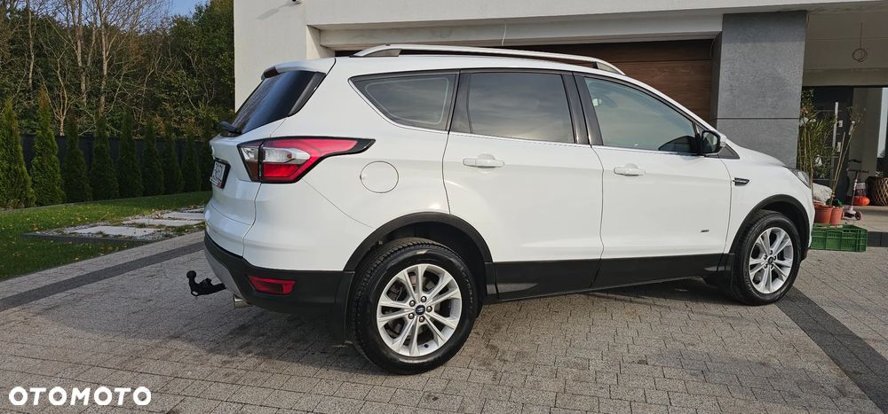 Ford Kuga 2.0 TDCi 4WD Titanium - 14