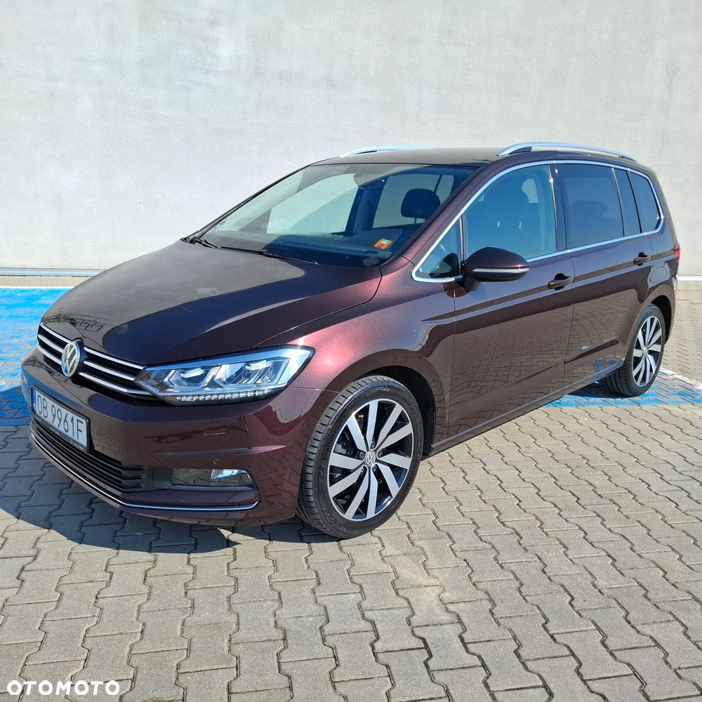 Volkswagen Touran - 1