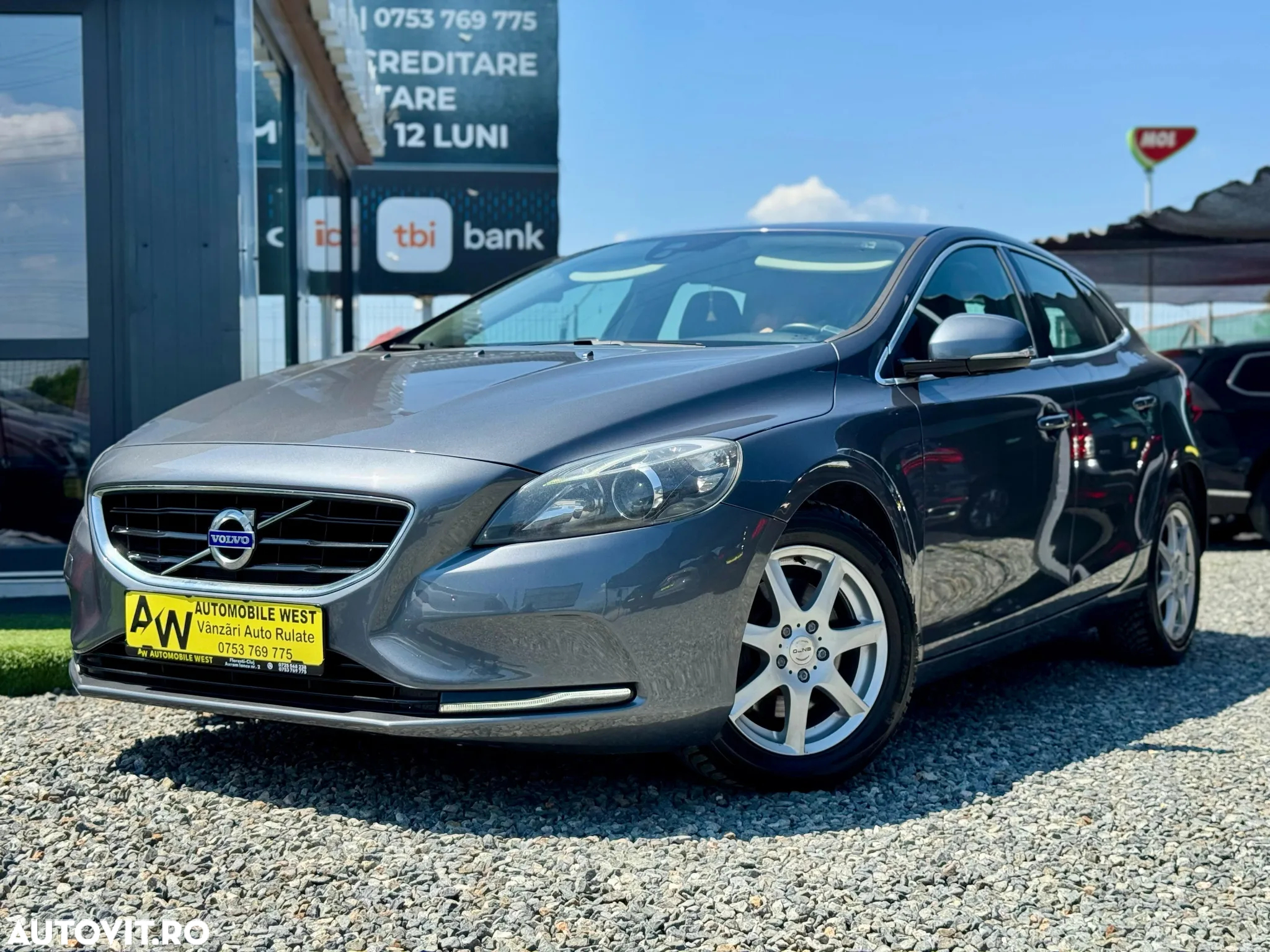 Volvo V40 D2 ECO Aut. Momentum - 13