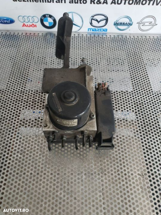 Modul Pompa ABS Mercedes C Class W203 Dezmembrez Mercedes C Class W203 - 2