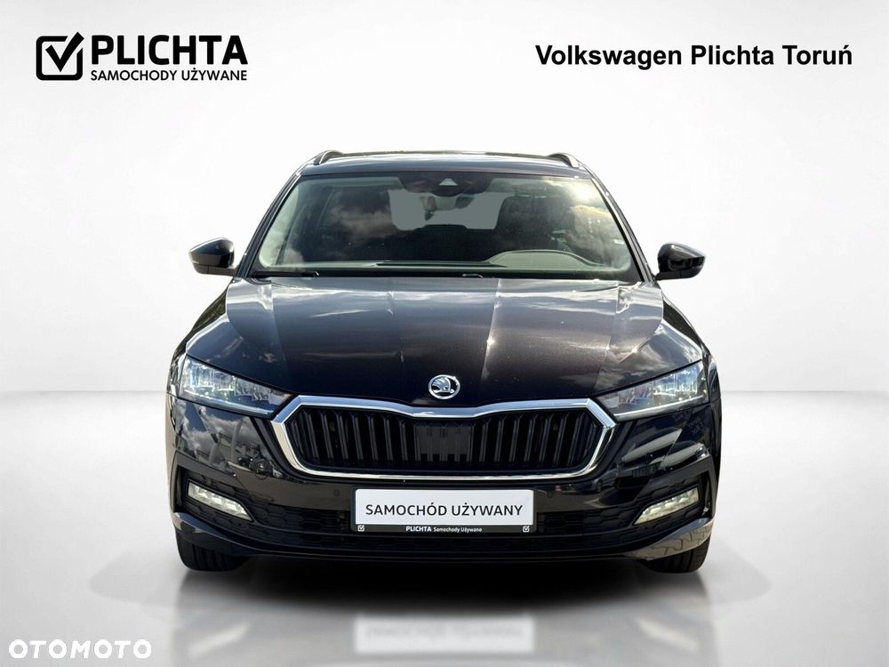 Skoda Octavia 2023 photo 2
