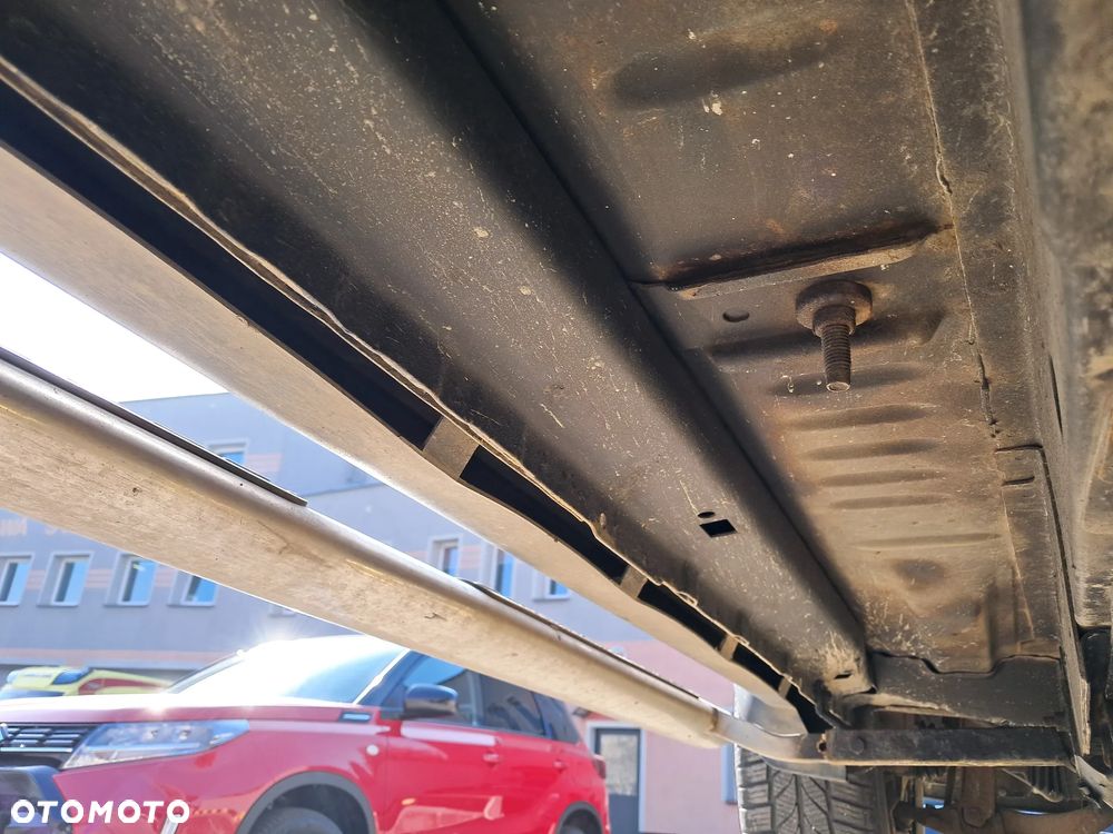 Jeep Cherokee 2.8 CRD Limited - 19
