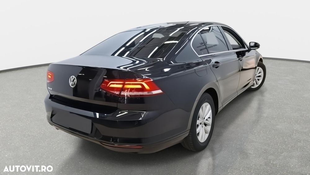 Volkswagen Passat - 2