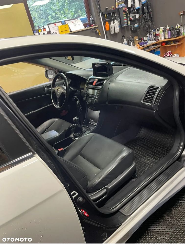 Honda Accord 2.0 i Sport - 9