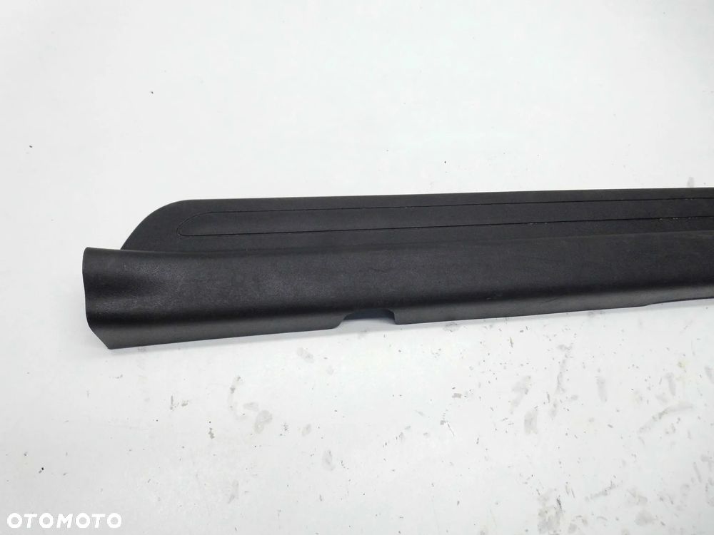 OSŁONA LISTWA NAKŁADKA PROGU WEWNĘTRZNA KIA PRO CEED I LIFT LEWA ORYGINAŁ - 2