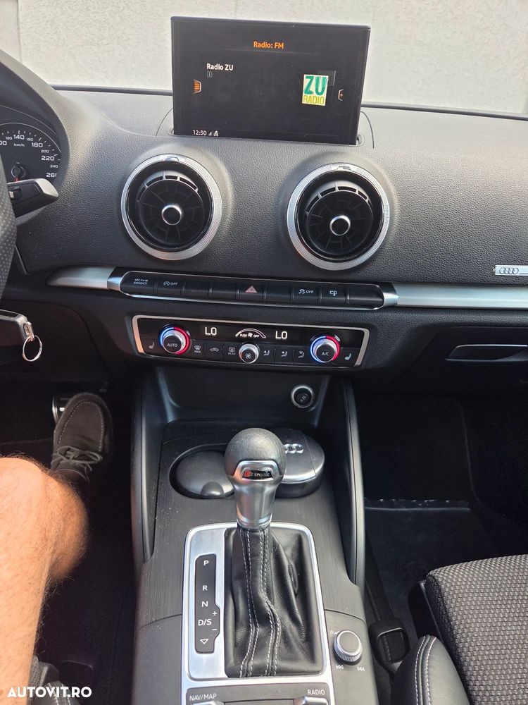 Audi A3 Sportback - 12