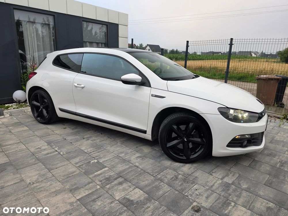 Volkswagen Scirocco - 8