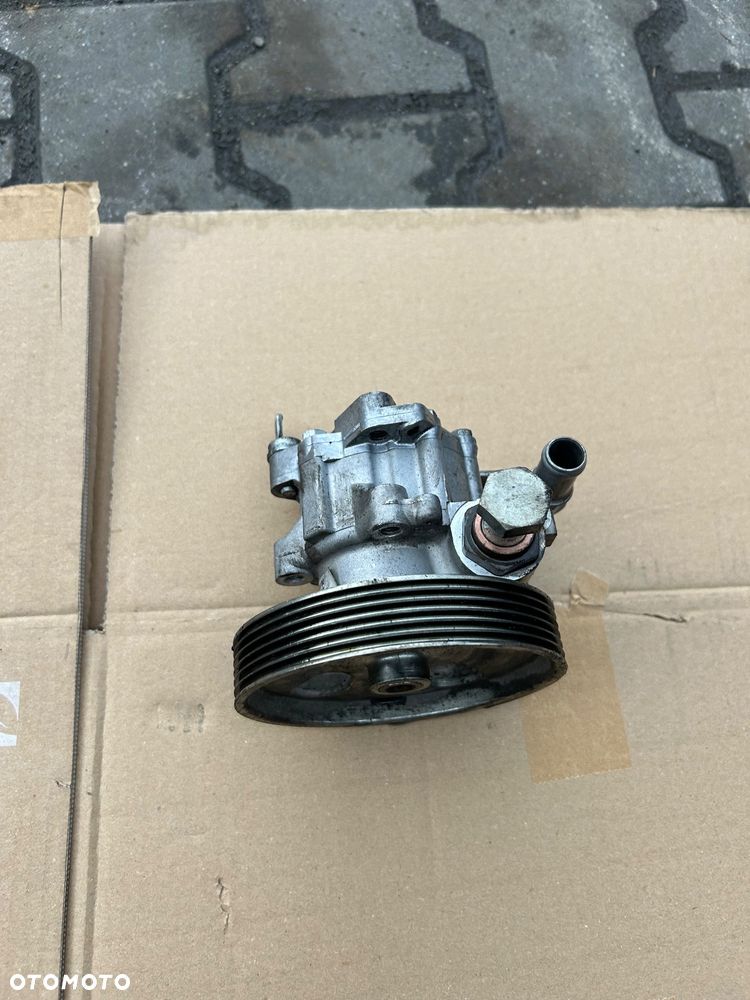 Peugeot Boxer III Ducato III pompa Wspomagania 2.2 hdi 9805820980 - 1