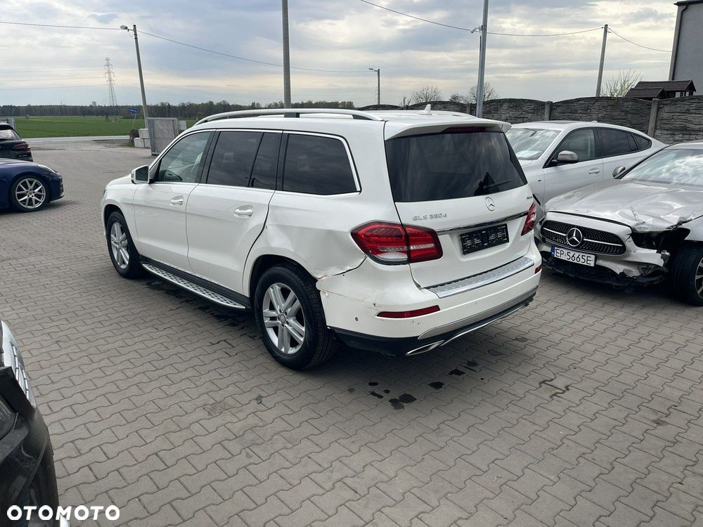 Mercedes-Benz GLS 350 d 4Matic 9G-TRONIC AMG Line - 4