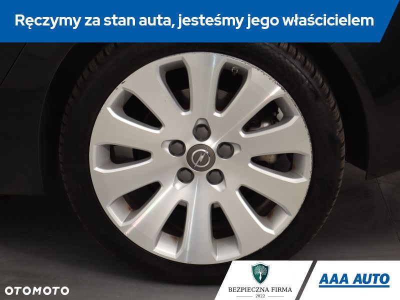 Opel Insignia - 17
