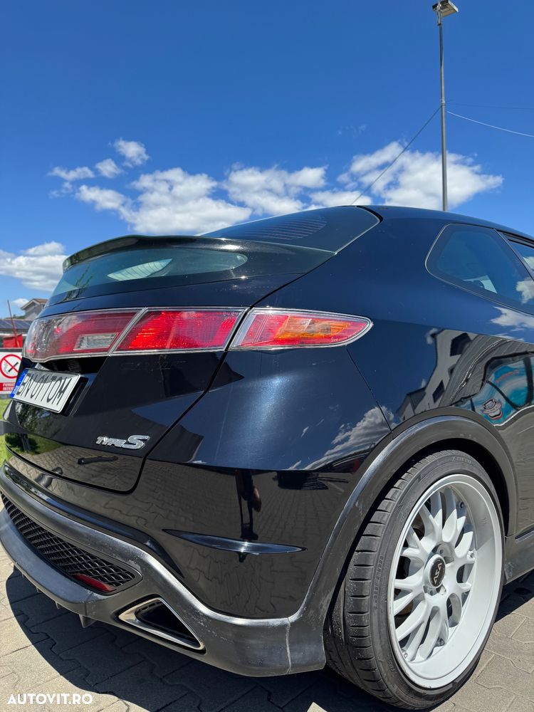 Honda Civic 1.8 TypeS Plus - 4