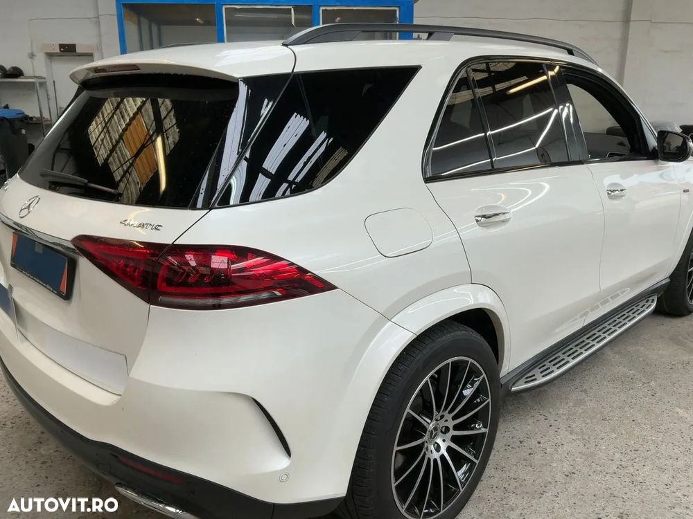 Mercedes-Benz GLE 350 de 4Matic 9G-TRONIC AMG Line - 4