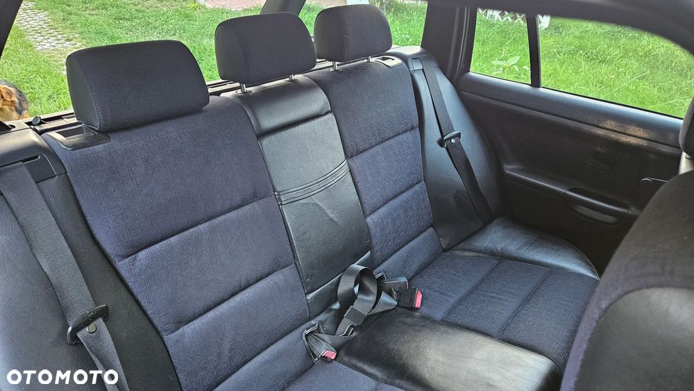 BMW Seria 3 - 15