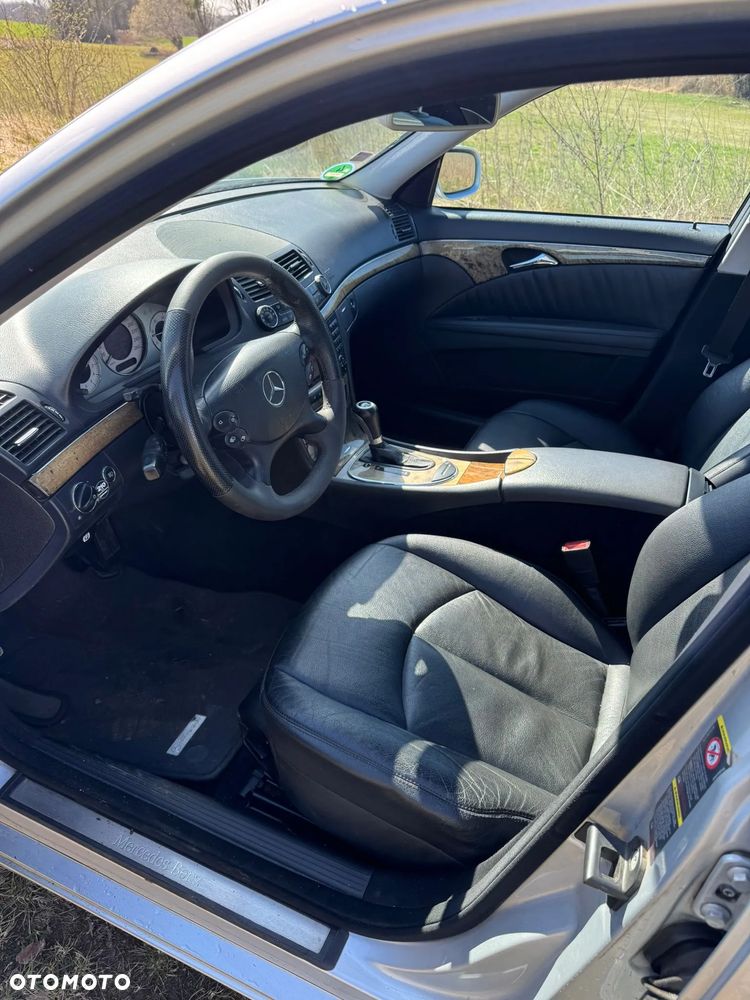 Mercedes-Benz Klasa E 280 CDI 4-Matic Avantgarde - 14