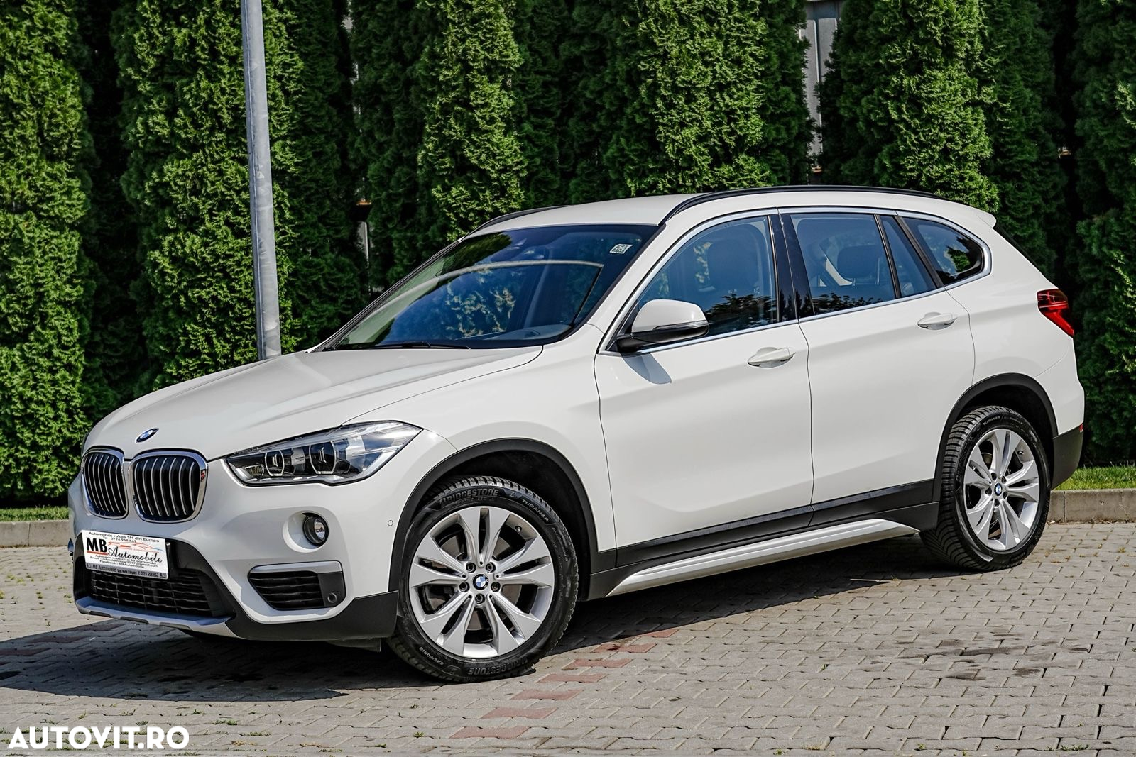 BMW X1 xDrive20i Aut. xLine - 6
