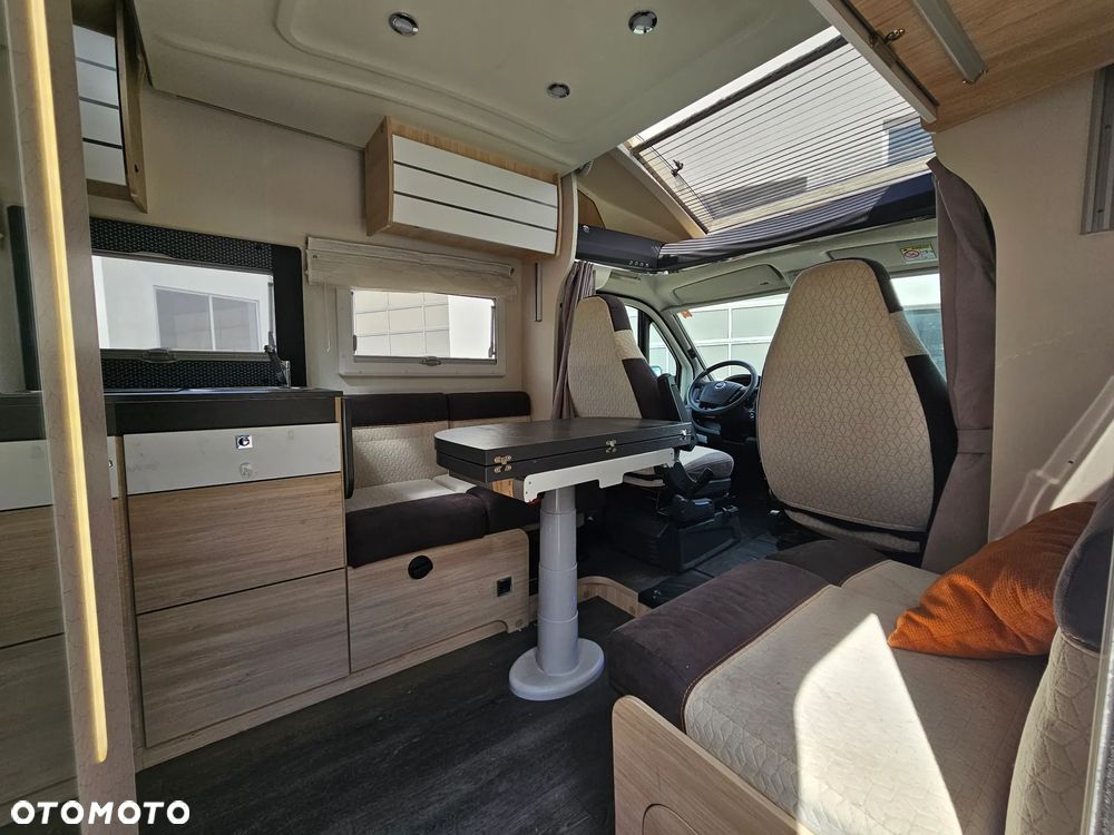 Challenger GRAPHITE 268 VIP Zimowy - Automat - 4 osobowy - 9