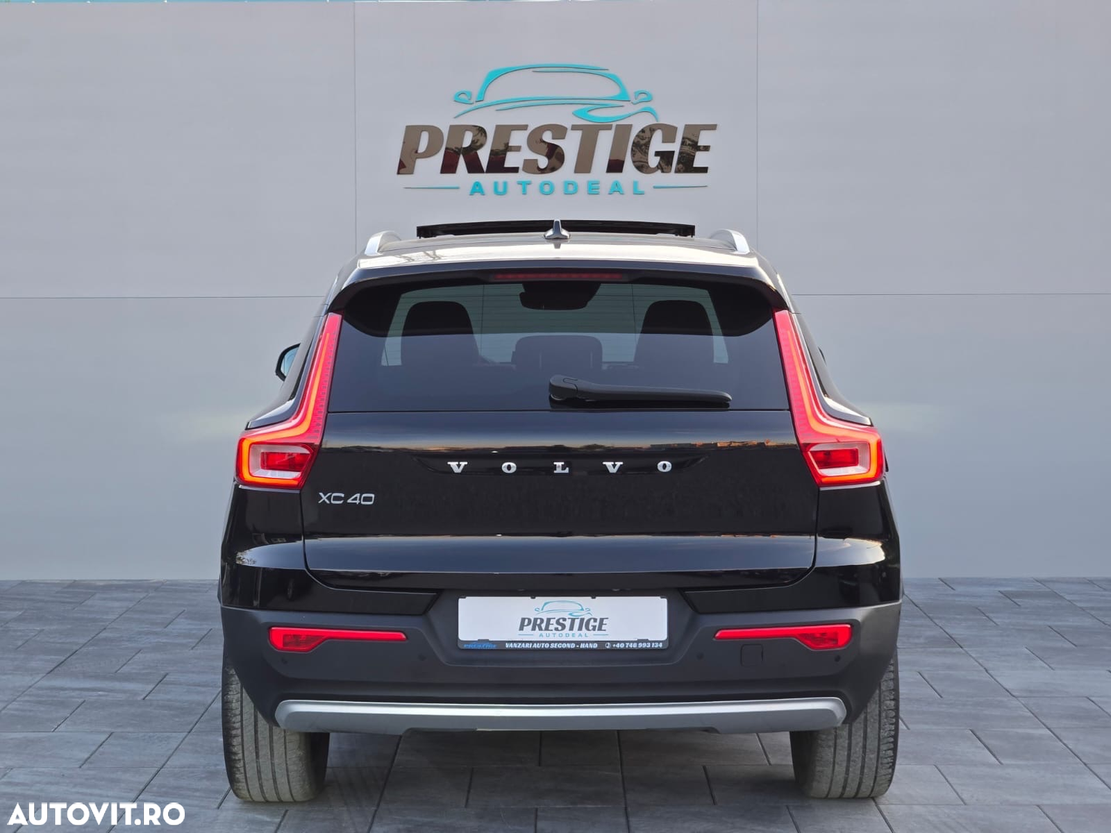 Volvo XC 40 D4 AWD Geartronic Inscription - 10