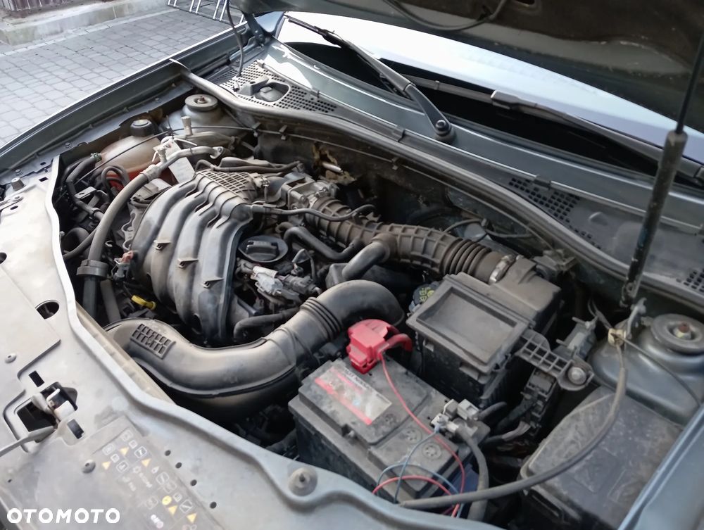 Dacia Duster 1.6 SCe Urban Explorer S&S - 39