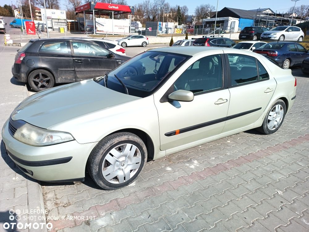 Renault Laguna - 2