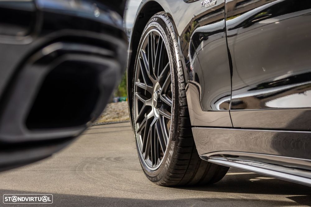 Mercedes-Benz SL 43 AMG - 9