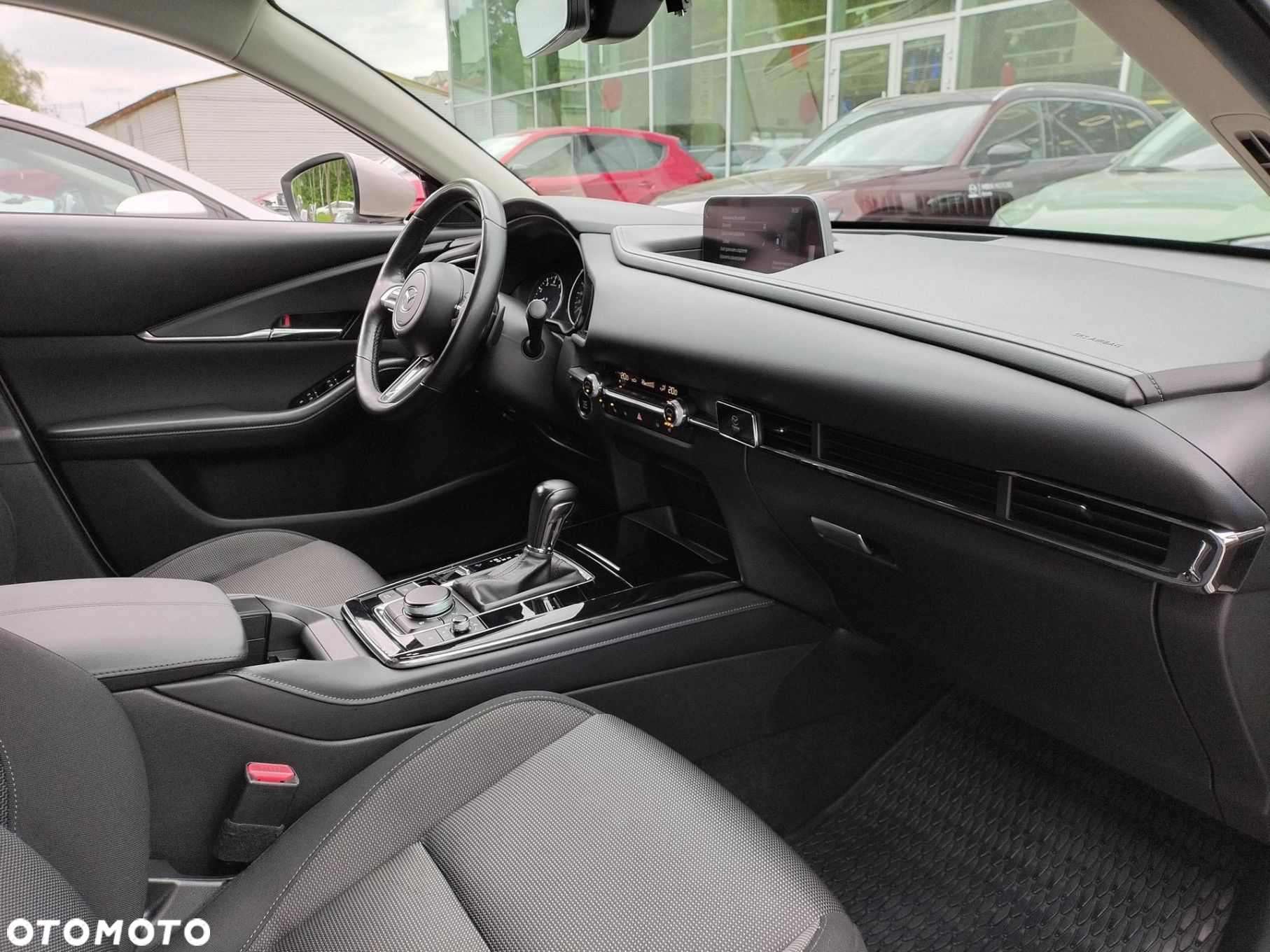 Mazda CX-30 2.0 mHEV Hikari 2WD - 29