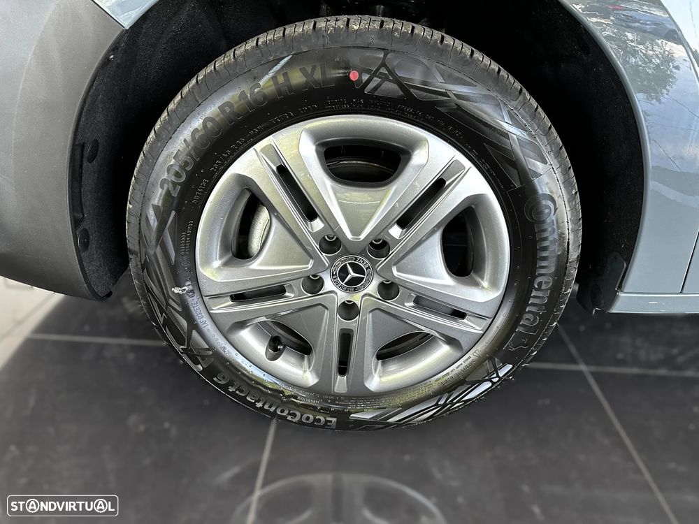 Mercedes-Benz Citan Furgão / Versão Standard - 9