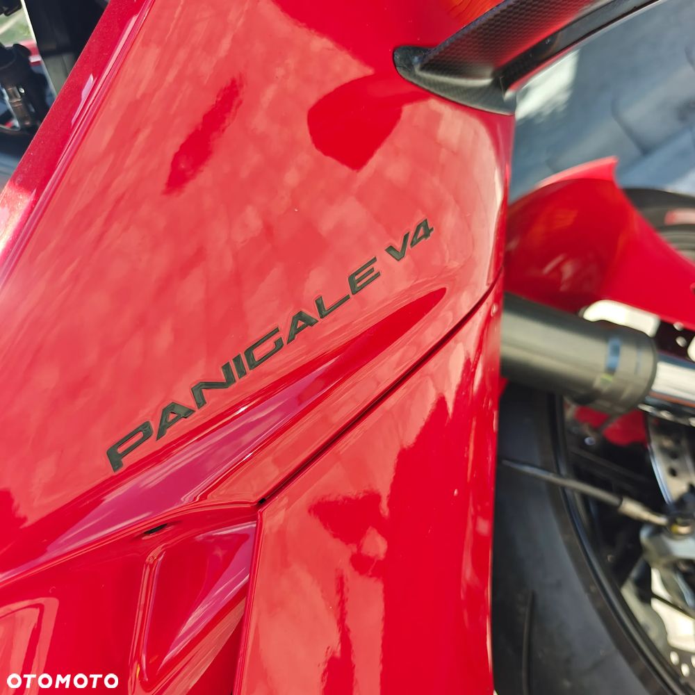 Ducati Panigale V4 - 12