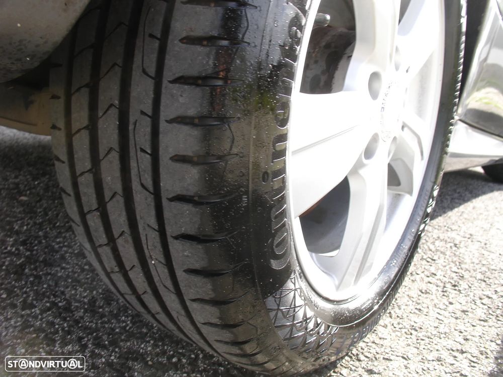 Mercedes-Benz B 180 ver-blueefficiency-sport-edition - 23