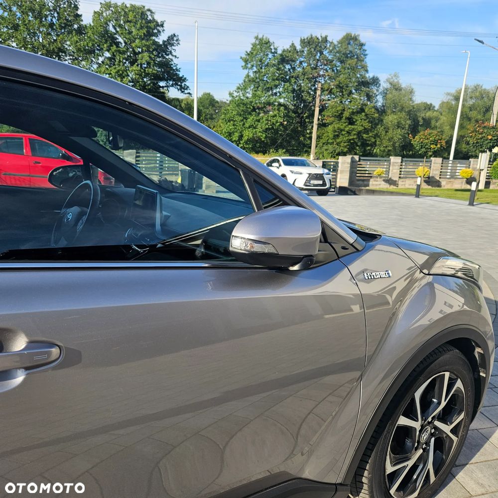 Toyota C-HR 1.8 Hybrid Prestige - 24