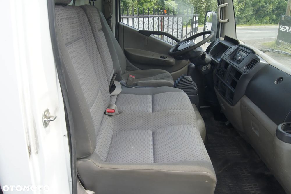 Nissan CABSTAR - 20