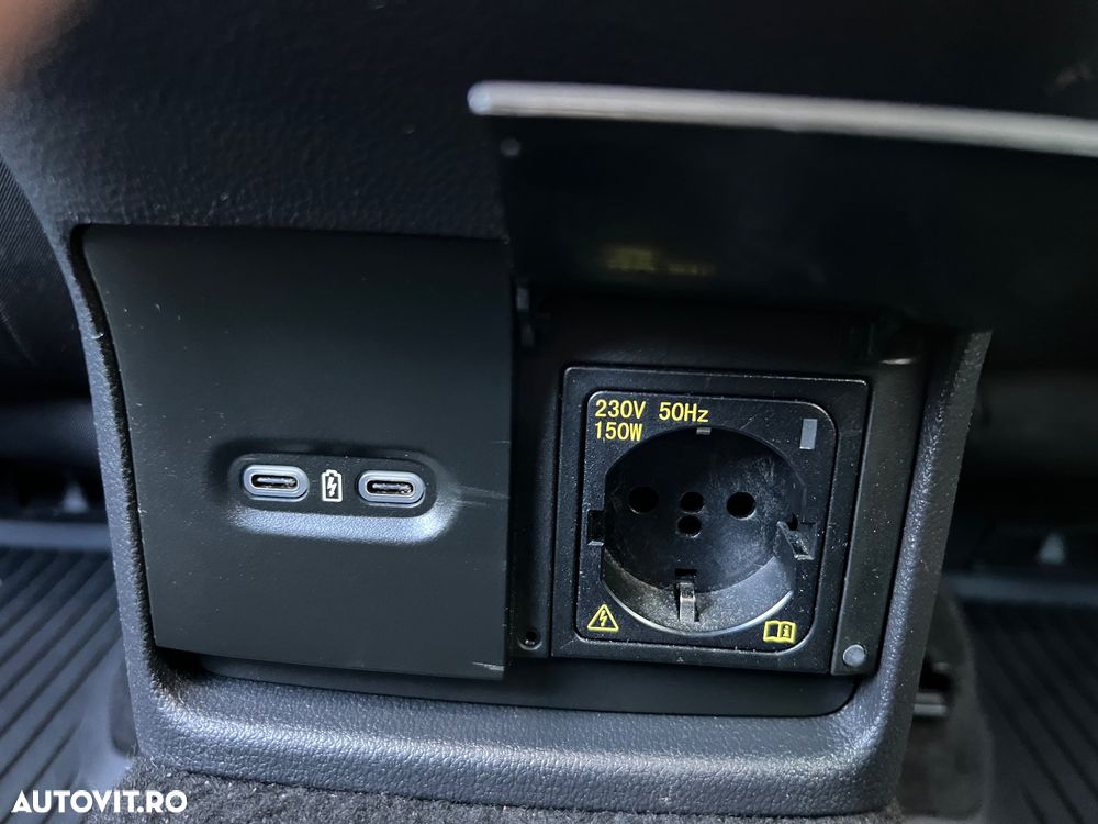 Skoda Octavia 2.0 TDI DSG Ambition - 28